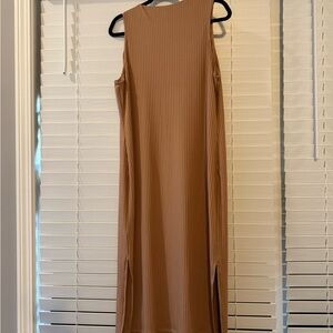 Elegant Tan Sleeveless Dress